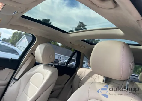 2020 Mercedes-Benz Glc 300 from USA, damaged, VIN W1N0G8DB4LF860905